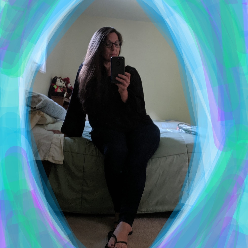 Meet your Posher, Stefanie